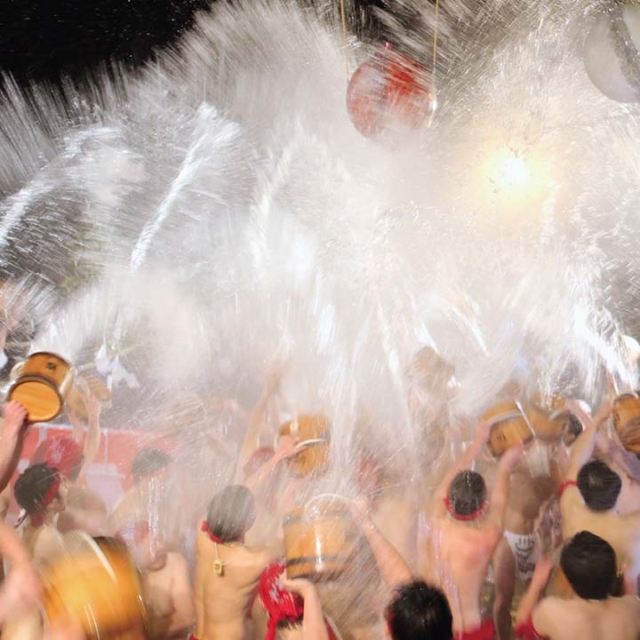 川原湯温泉 ～湯かけ祭り～