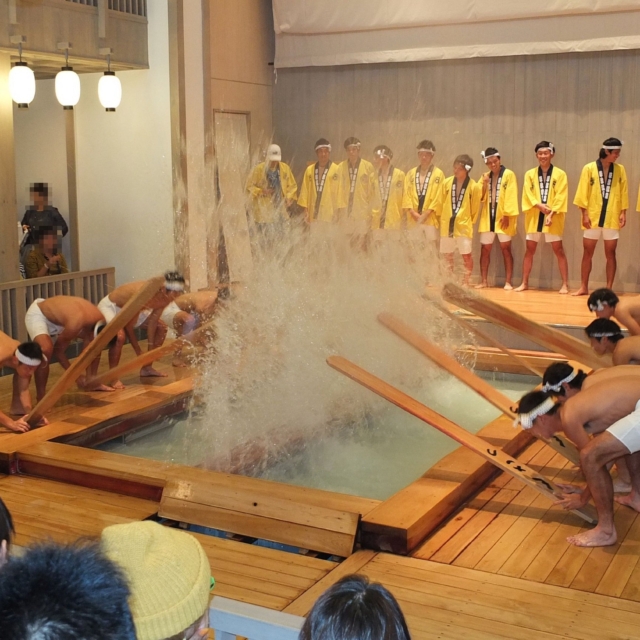 ゆもみくんショー（熱乃湯「湯もみと踊り」特別公演）【11月21日（金）】