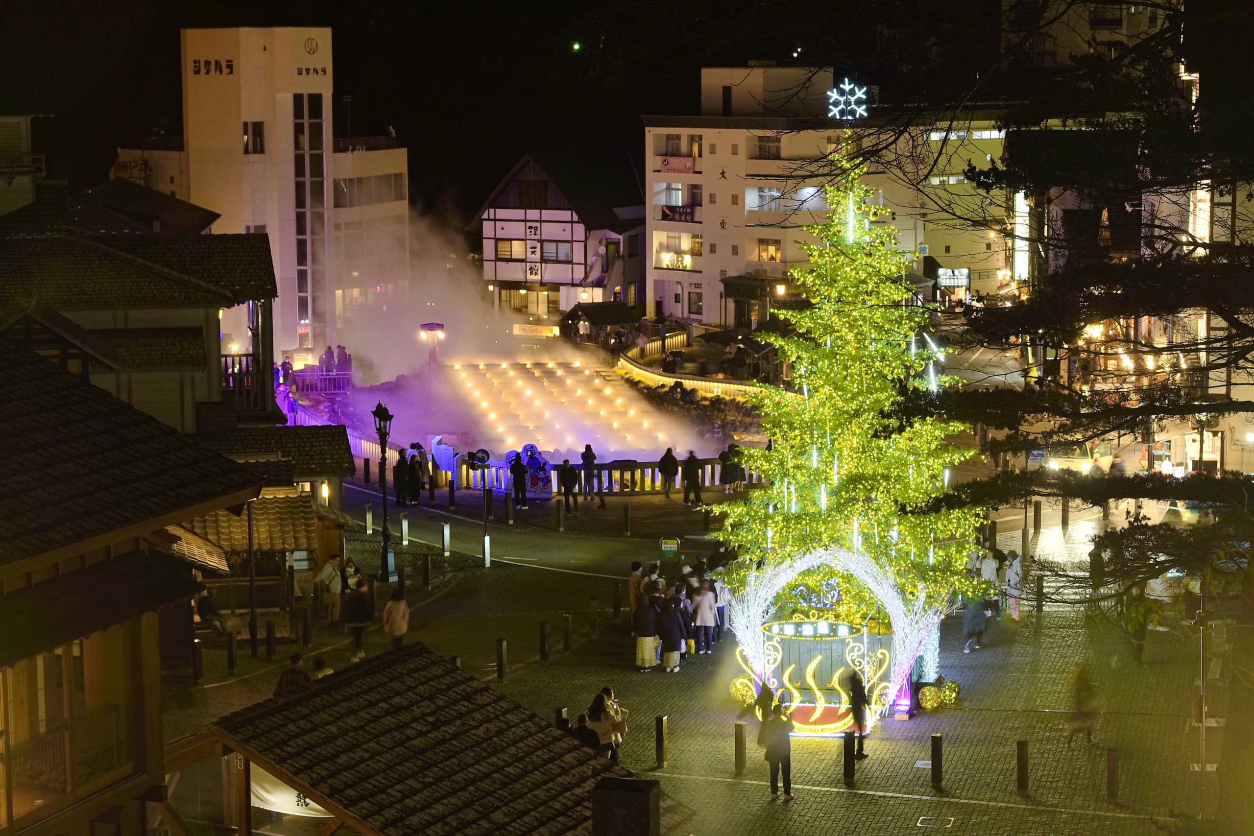 湯畑ツリー＆イルミネーション