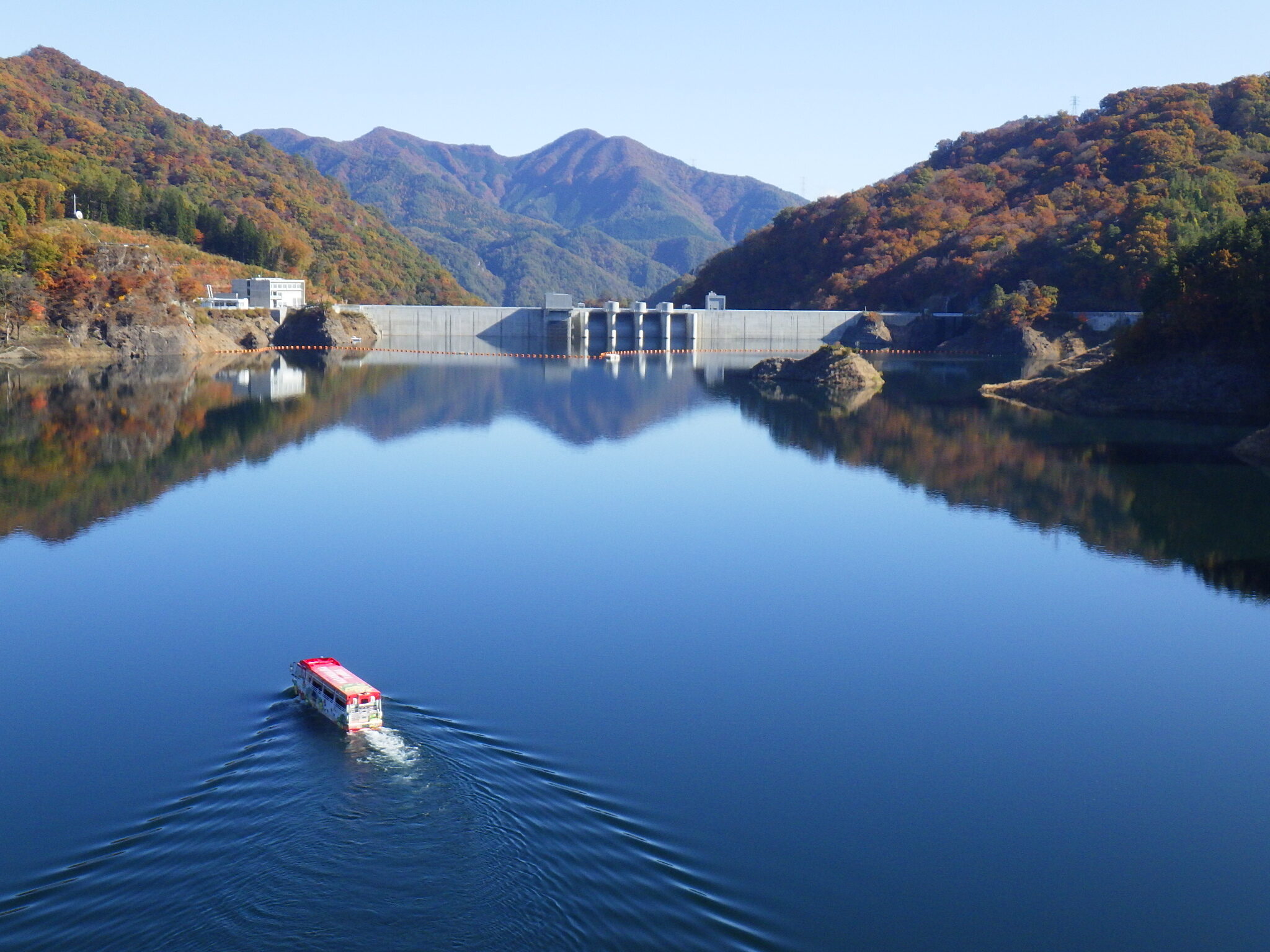 【駅からハイキング】高崎経済大学生プレゼンツ!吾妻の紅葉と川原湯の歴史に触れる八ッ場あがつま湖一周ハイキング